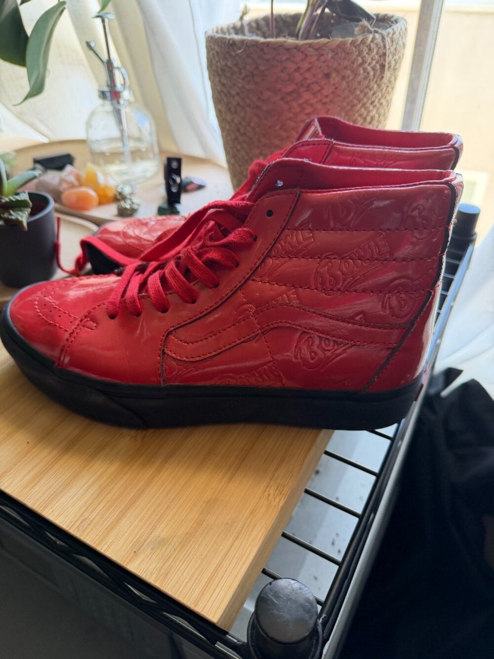 Vans x David Bowie Sk8-Hi Red Patent Leather Embossed Sneakers M 7.5 W 9